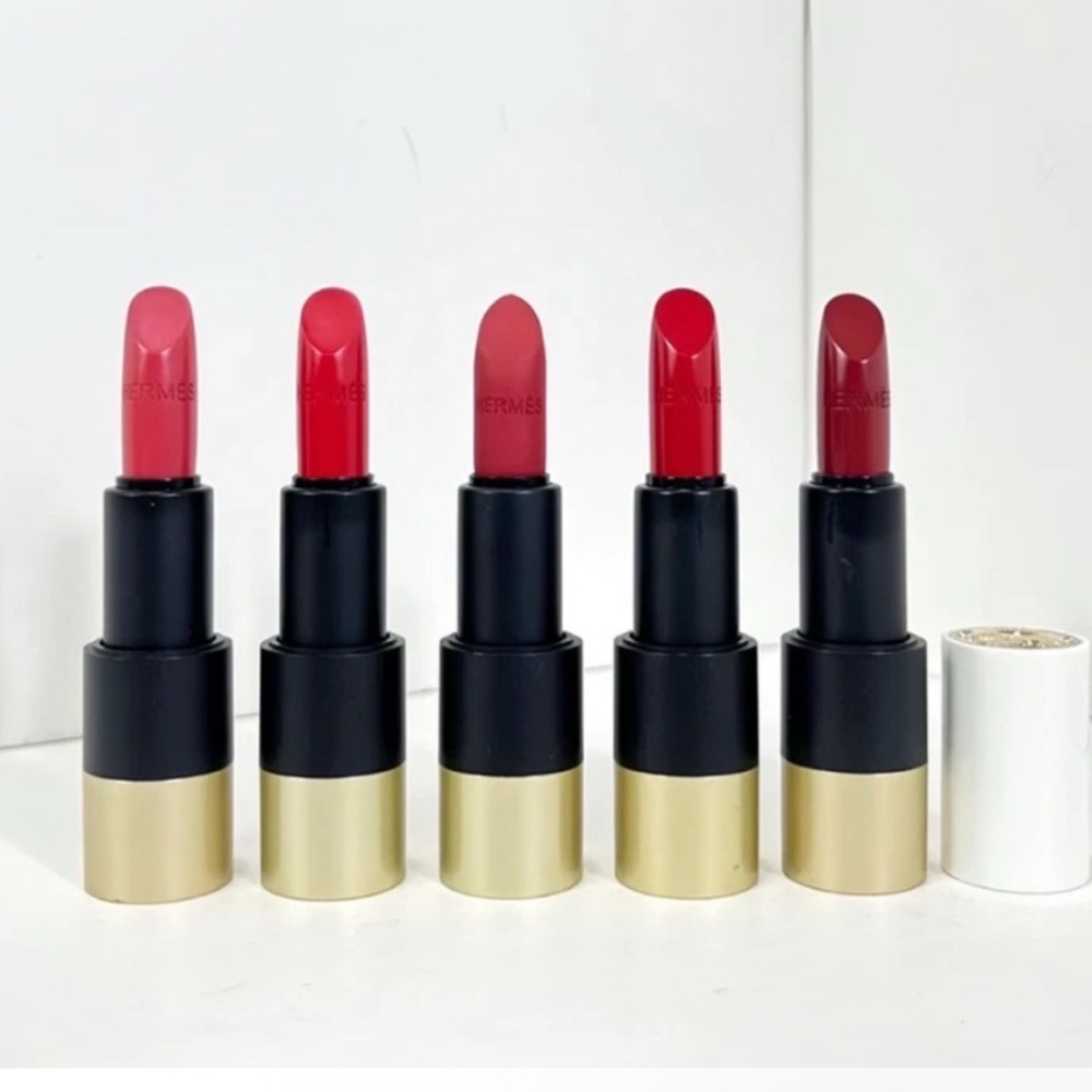 Hermes Lipstick Set - Shades of Pink and Red - Picture 2 of 4